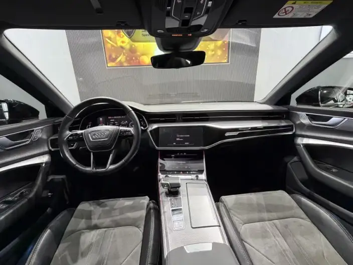 Audi A6L 2024 Model 40 TFSI Luxury Dynamic Model – фото 18