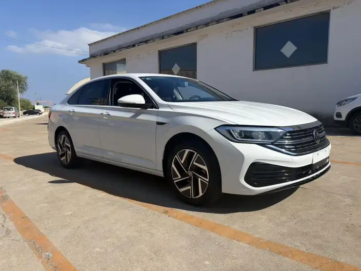 Volkswagen Sagitar 2023 Model 280TSI DSG Beyond Edition Plus – фото 3