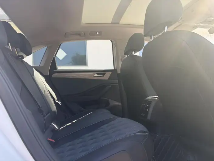 Volkswagen Sagitar 2023 Model 280TSI DSG Beyond Edition Plus – фото 9