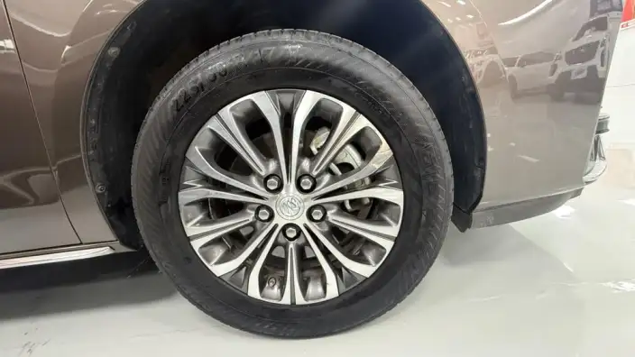 Buick GL8 2023 Model Business class 2.0T Comfort Model – фото 7