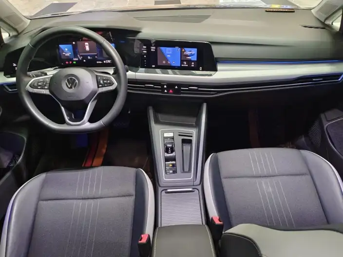 Volkswagen Golf 2023 Model Facelift 280TSI DSG Pro – фото 15