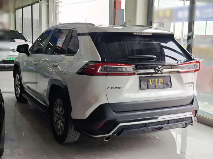 Toyota Wildlander 2022 Model 2.0L 4WD Luxury PLUS Edition – фото 4