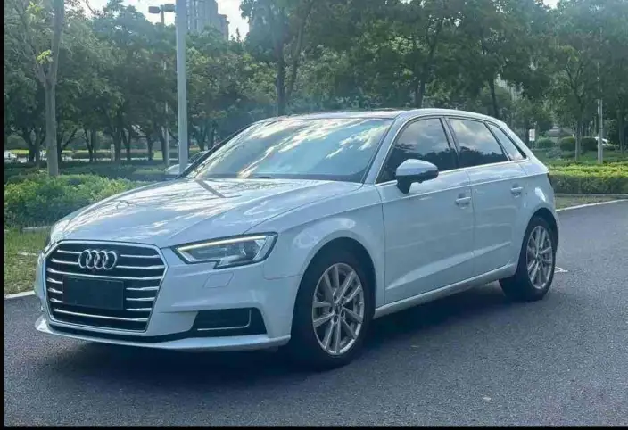 Audi A3 2020 Model Facelift Sportback 35 TFSI Enterprising Model China VI – фото 1
