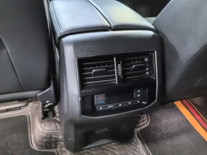 Volkswagen Teramont 2020 Model Teramont X 380TSI 4WD Respect Deluxe Edition – фото 6
