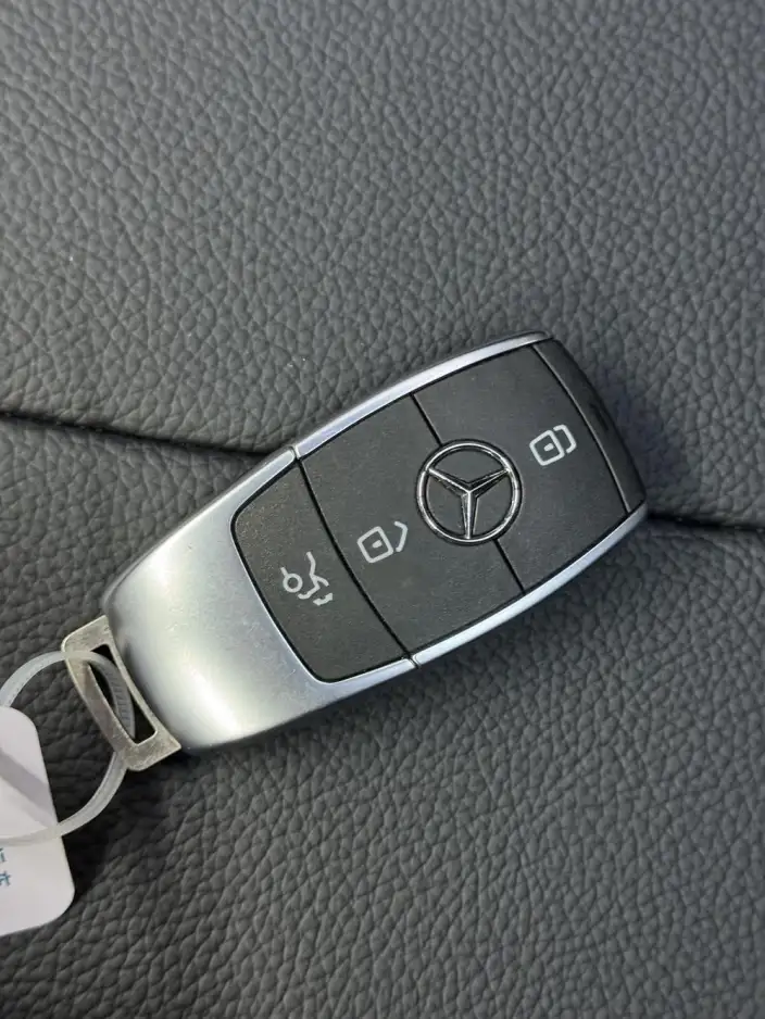 Mercedes-Benz A-class 2024 Model Facelift II A 180 L – фото 11