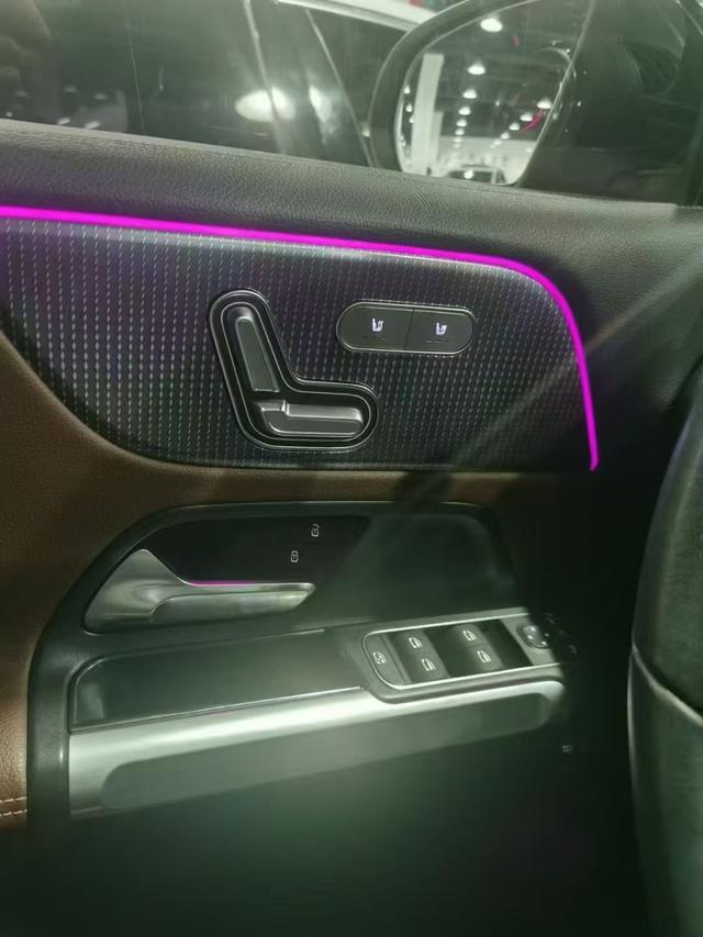 Mercedes-Benz GLB 2022 GLB 200 Fashion – фото 5