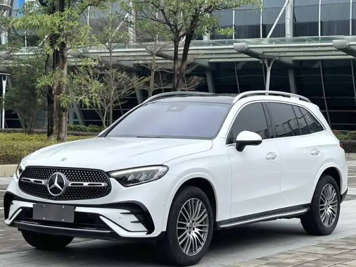 Mercedes-Benz GLC 2024 Model GLC 300 L 4MATIC Dynamic Model 5 seat – фото 1