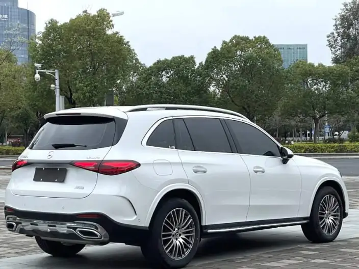 Mercedes-Benz GLC 2024 Model GLC 300 L 4MATIC Dynamic Model 5 seat – фото 6