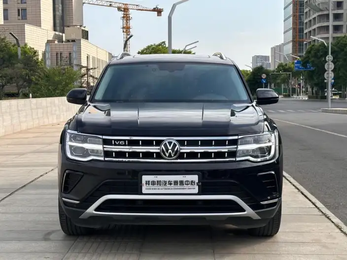 Volkswagen Teramont 2021 Model 530 V6 4WD Respect Deluxe Edition – фото 2