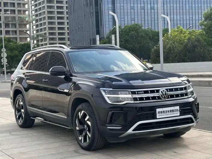 Volkswagen Teramont 2021 Model 530 V6 4WD Respect Deluxe Edition – фото 3
