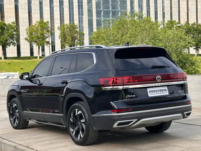 Volkswagen Teramont 2021 Model 530 V6 4WD Respect Deluxe Edition – фото 4