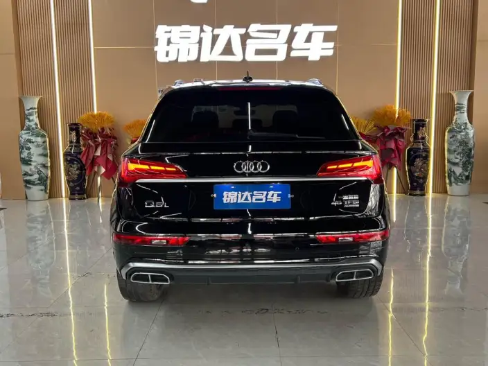 Audi Q5L 2022 Model 45T Luxury Dynamic Model – фото 5