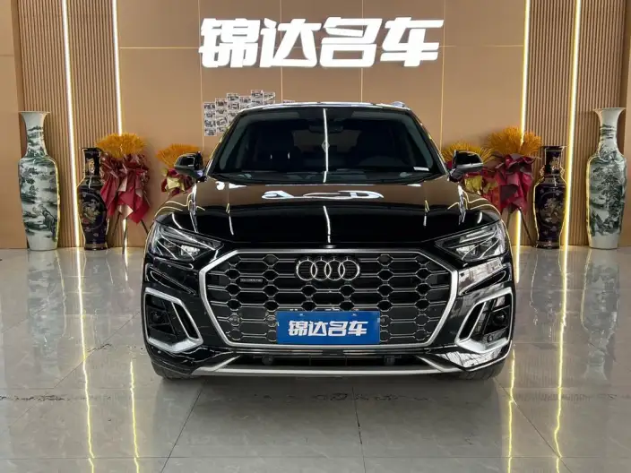 Audi Q5L 2022 Model 45T Luxury Dynamic Model – фото 2