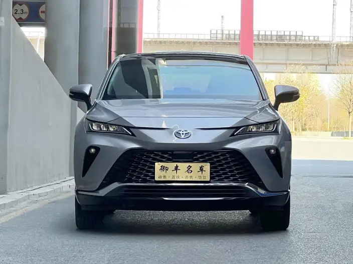 Venza 2022 Model 2.0L CVT 2WD Deluxe Edition – фото 2