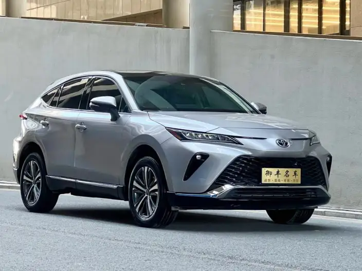 Venza 2022 Model 2.0L CVT 2WD Deluxe Edition – фото 3