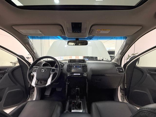 Toyota Prado 2016 модификация 2.7L автоматическое Deluxe Edition – фото 13