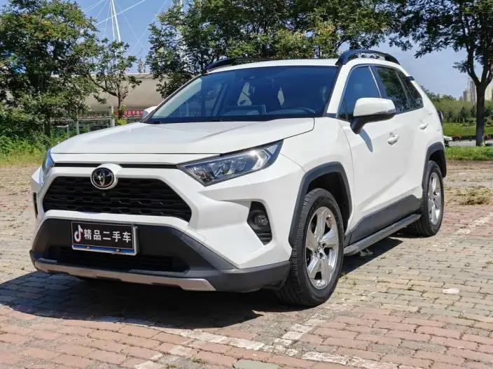 Toyota RAV4 2020 Model 2.0L CVT 2WD Fashion Plus Edition – фото 1