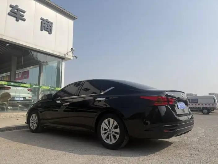Nissan Teana 2021 Model 2.0L XE Fashion Edition – фото 4