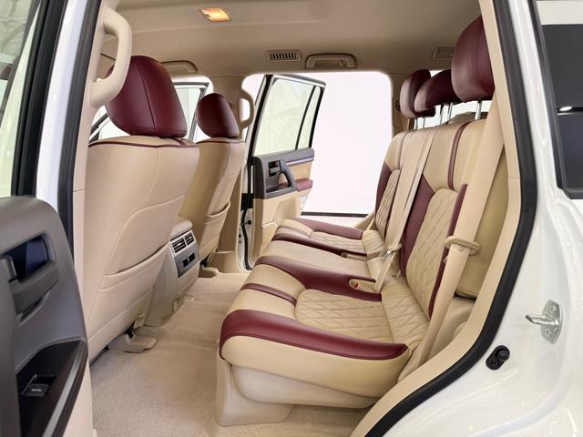 Land Cruiser （import Модель 2019 года 4.0L автоматическое 4WD 7 seat параллельный импорт Imported – фото 11