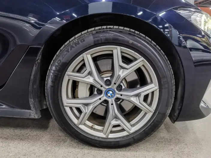 BMW i3 2022 Model eDrive35L – фото 7