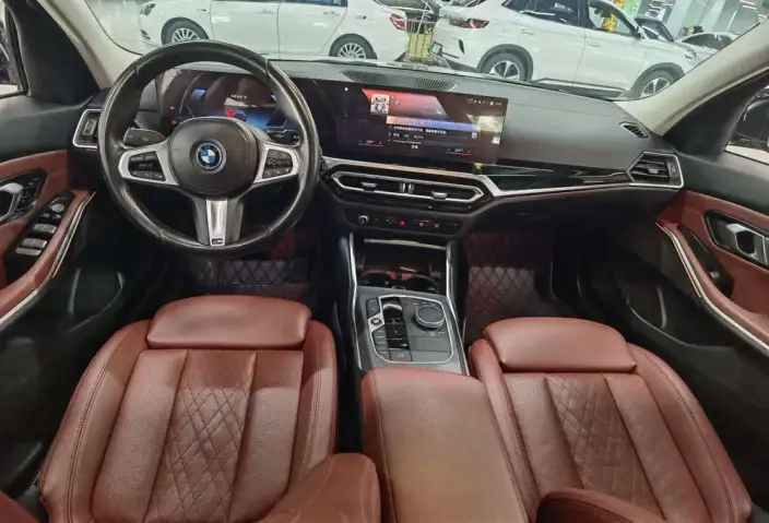 BMW i3 2022 Model eDrive35L – фото 12