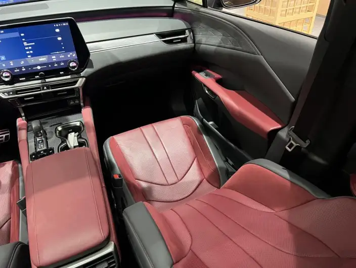 Lexus RX 2023 Model 500h DIRECT4 F SPORT Performance – фото 8