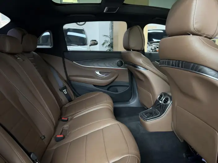 Mercedes-Benz E-Class 2022 Model Facelift E 260 L Sports sedan – фото 19