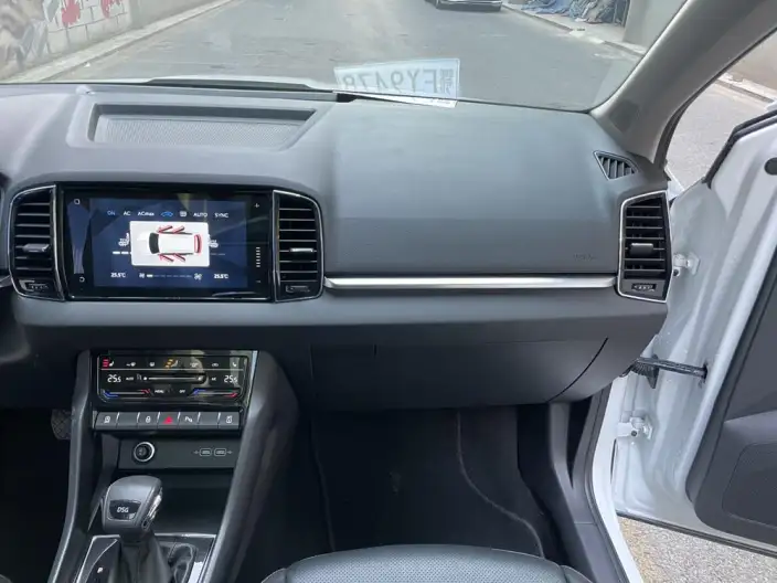 Karoq 2023 Model TSI280 Exclusive Edition – фото 8