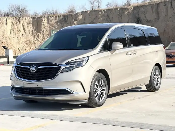 Buick GL8 2022 Model ES Luzun 653T Exclusive Model – фото 1