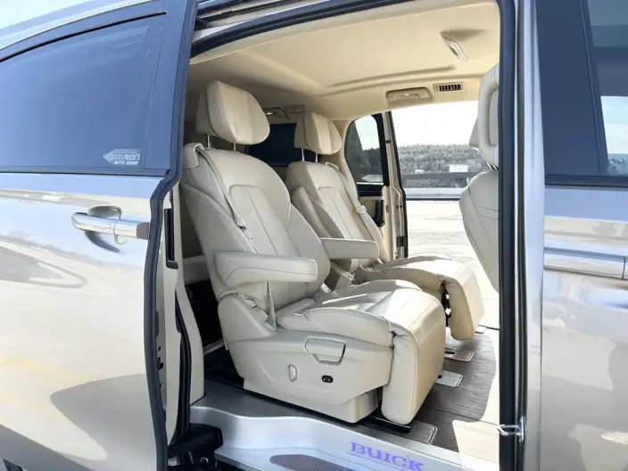 Buick GL8 2022 Model ES Luzun 653T Exclusive Model – фото 13