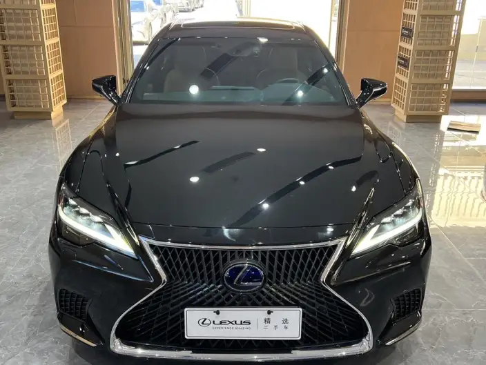 Lexus LS 2021 Model 500h Superior Edition – фото 2