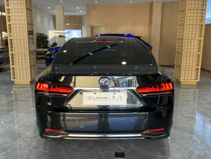 Lexus LS 2021 Model 500h Superior Edition – фото 5