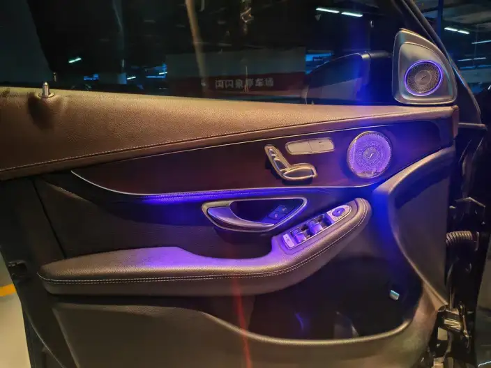 Mercedes-Benz GLC 2020 Model GLC 260 L 4MATIC Dynamic Model – фото 10