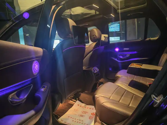 Mercedes-Benz GLC 2020 Model GLC 260 L 4MATIC Dynamic Model – фото 31