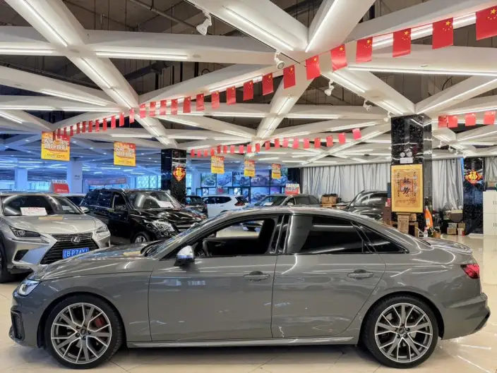 Audi S4 2023 Model 3.0TFSI – фото 3