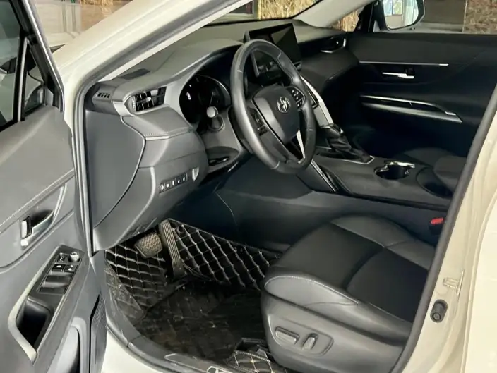 Venza 2023 Model 2.0L CVT 2WD Deluxe Edition – фото 10