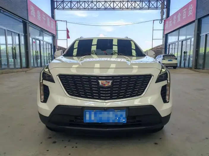 Cadillac XT4 2022 Model 28T 2WD Fashion Model – фото 2