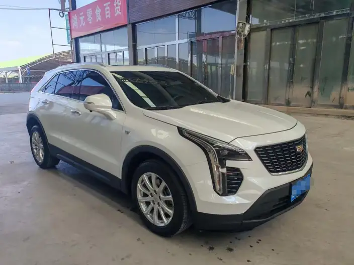 Cadillac XT4 2022 Model 28T 2WD Fashion Model – фото 3