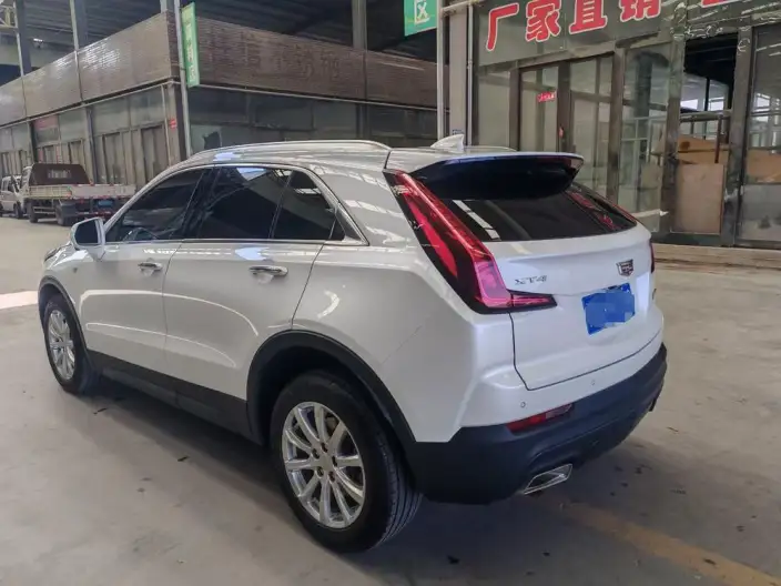 Cadillac XT4 2022 Model 28T 2WD Fashion Model – фото 4