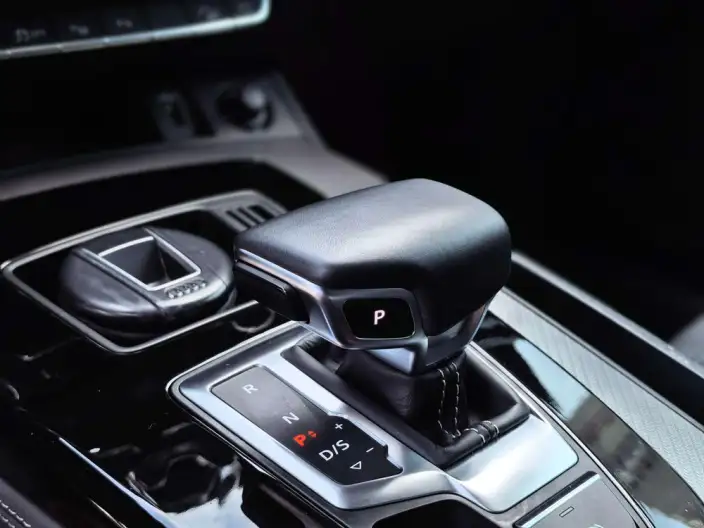 Audi Q5L Sportback 2022 Model Facelift 40 TFSI Luxury Model – фото 10