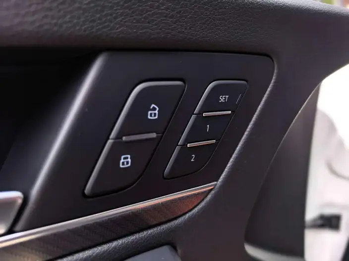 Audi Q5L Sportback 2022 Model Facelift 40 TFSI Luxury Model – фото 12