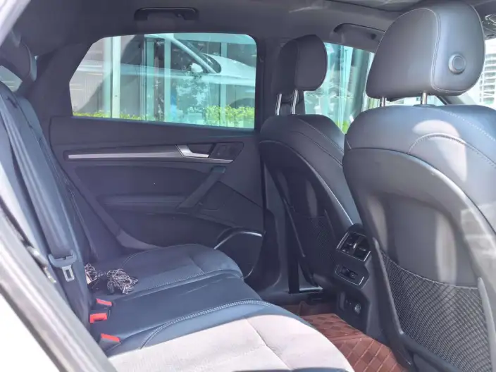 Audi Q5L Sportback 2022 Model Facelift 40 TFSI Luxury Model – фото 18