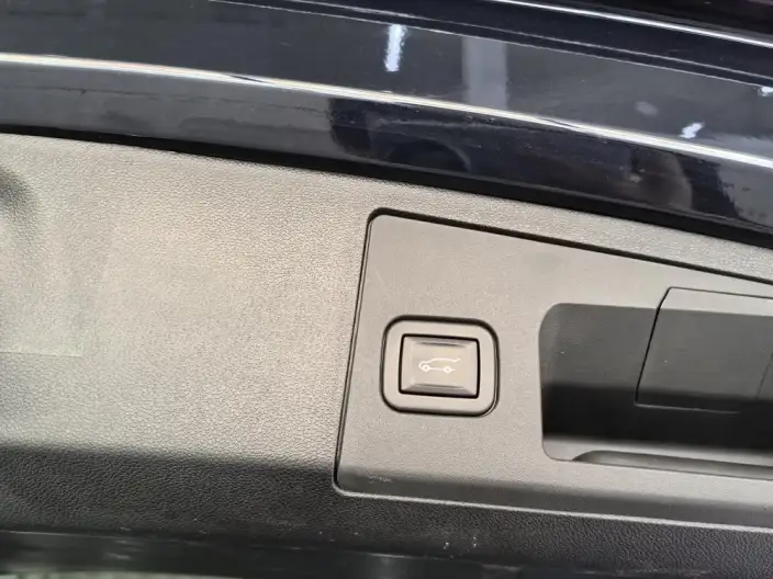 Cadillac XT4 2020 Model Facelift 28T 2WD Luxury Model – фото 7