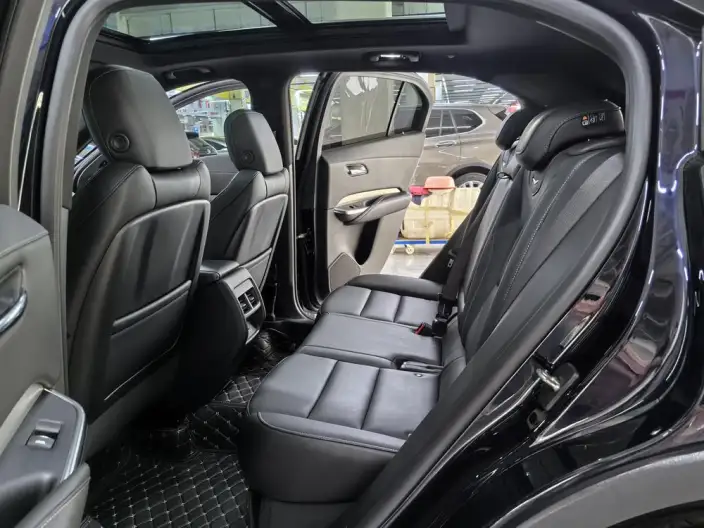 Cadillac XT4 2020 Model Facelift 28T 2WD Luxury Model – фото 13