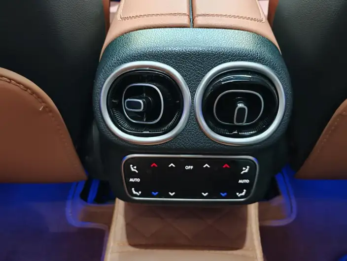 Mercedes-Benz GLC 2024 Model GLC 260 L 4MATIC Dynamic Model 5 seat – фото 9