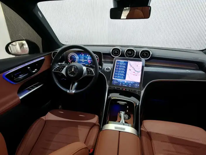 Mercedes-Benz GLC 2024 Model GLC 260 L 4MATIC Dynamic Model 5 seat – фото 16