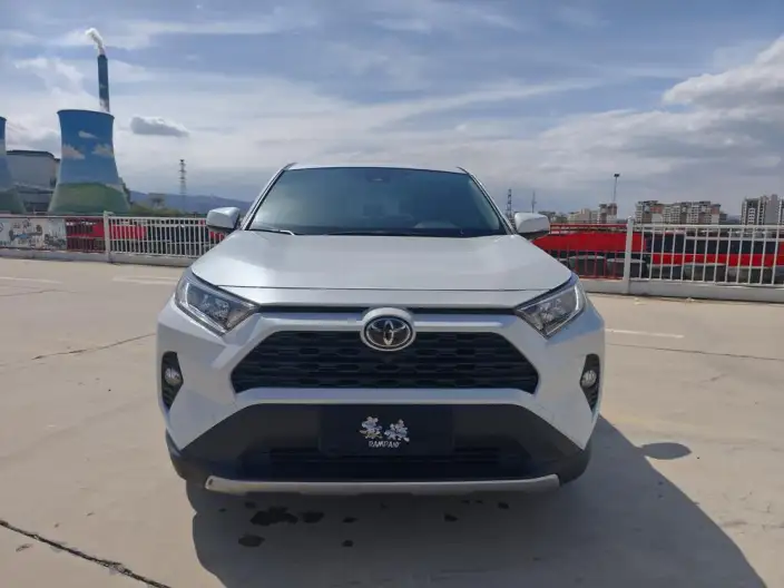 Toyota RAV4 2022 Model 2.0L CVT 2WD Fashion edition – фото 2
