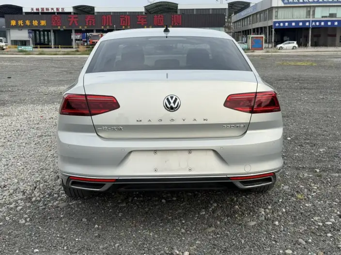 Volkswagen Magotan 2020 Model 330TSI DSG Leading Model – фото 5