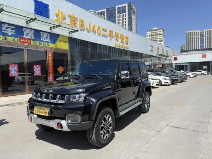 BAIC BJ40 2020 Model 2.0T Automatic 4WD City Hunter Edition Warrior Model – фото 1