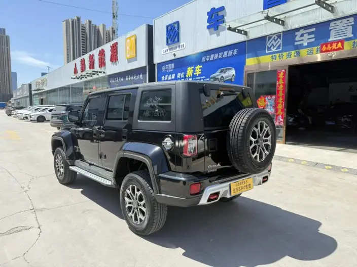 BAIC BJ40 2020 Model 2.0T Automatic 4WD City Hunter Edition Warrior Model – фото 4
